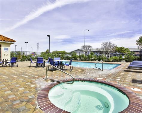 Top 10 Cheap Hotels in Salinas from CA $134 .